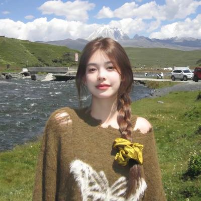 踹掉渣男后我被三个大佬宠上天