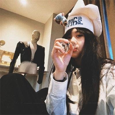 身为太子被陷害，我选择落草为寇